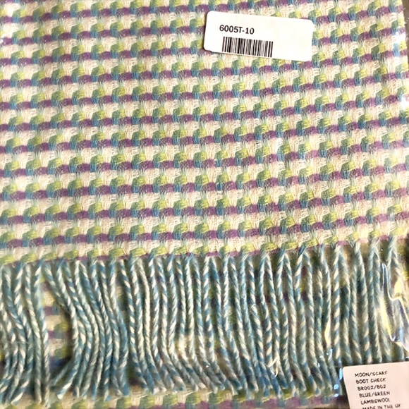 100% Lambswool Scarf - Warm for Winter "Moon" Blue/Green/Purple Check - Picture 3 of 7